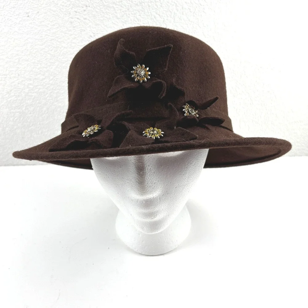 Betmar Cloche Hat Womens OS Brown Wool Felt Rhinestone Floral T874